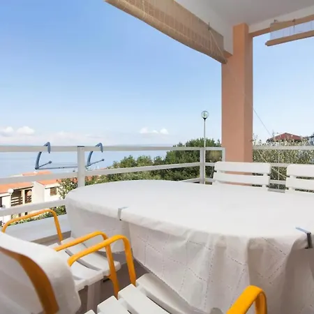 아파트 Fantastic Sea View In Kvarner For Max 4 Guests In